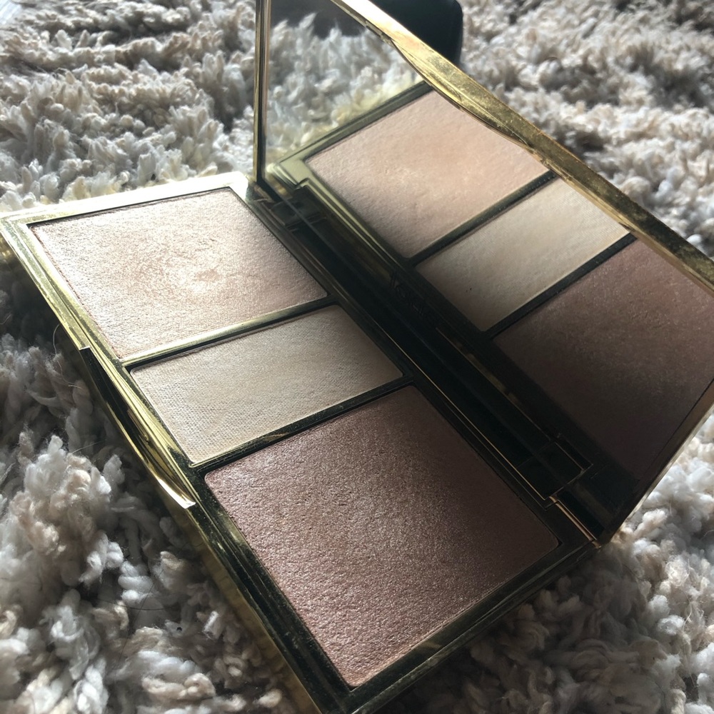 Tarte skin twinkle Highlighter pallet